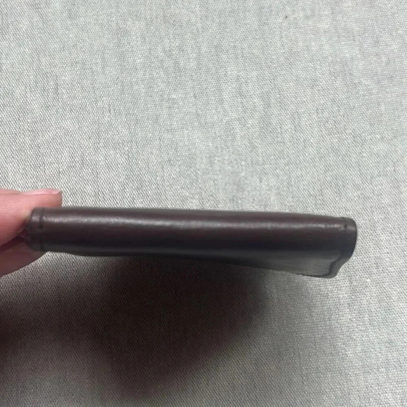 Gucci Brown Leather Pouch/Coin Purse - Picture 3 of 11